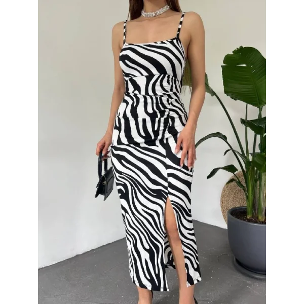Kadın Zebra Baskılı Omuz Askılı Sırt Dekolteli Yırtmaç Detay Elbise