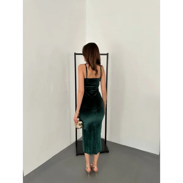 Kadınomuz Askılı Sırt Dekolteli Yırtmaç Detay Midi Boy Elbise Yırtmaç Detay Midi Boy Elbise