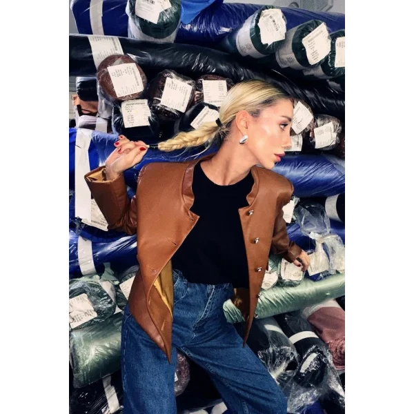 Kahverengi Önü Düğme Kapamalı Deri Ceket