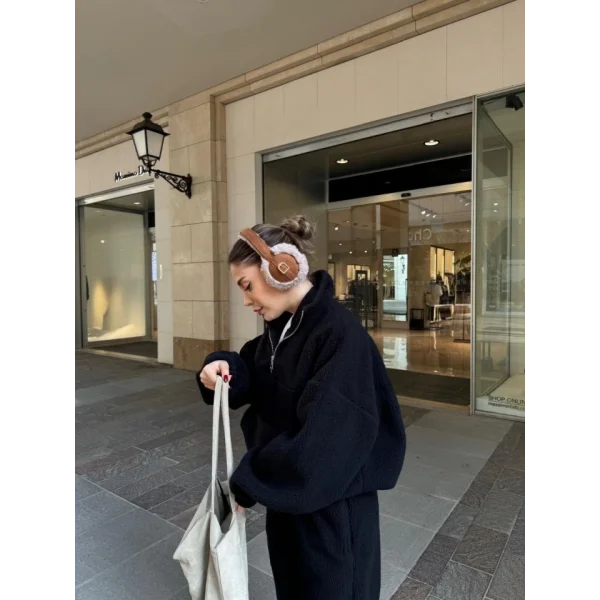 Kalın Polar Yakalı Fermuarlı weat Pantalonlu Takım  iyah