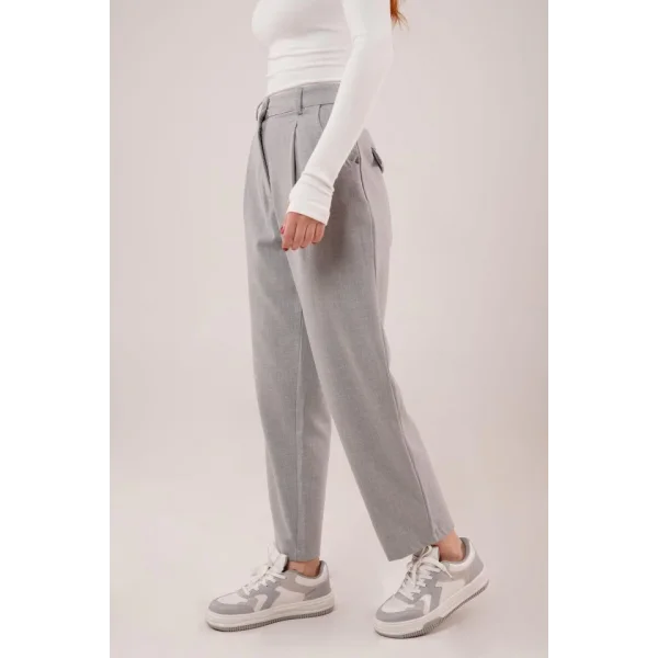 Kapama Cep Detaylı Gri Pantolon