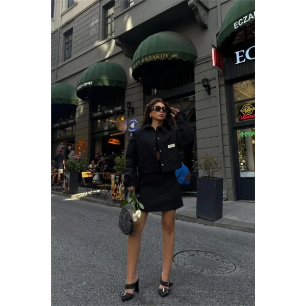 KAPİTONE CROP CEKET  ETEK TAKI ARA DETAYI  iyah