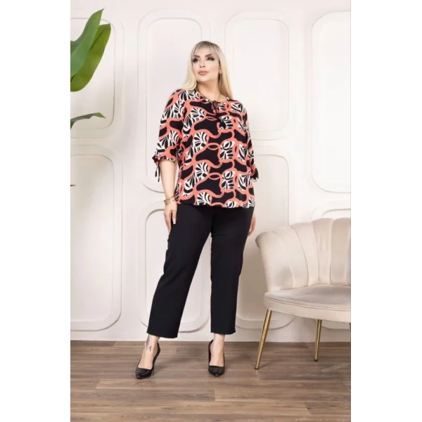 Kapri Kol Püsküllü Bluz  Desenli