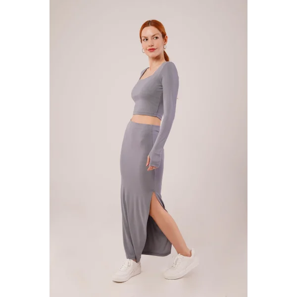 Kare Yaka Bluz Ve Yırtmaç Detaylı Etek İkili Gri Takım