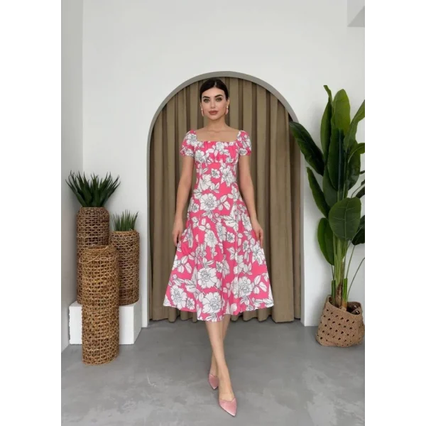 Kare Yaka Çiçekli Elbise