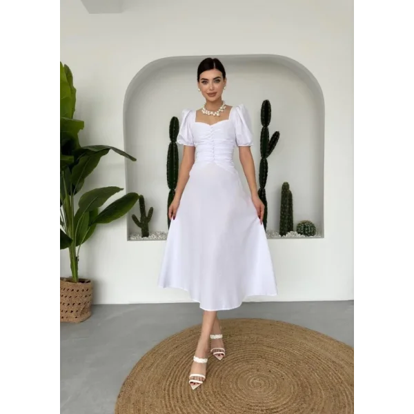 Kare Yaka Düğmeli Elbise