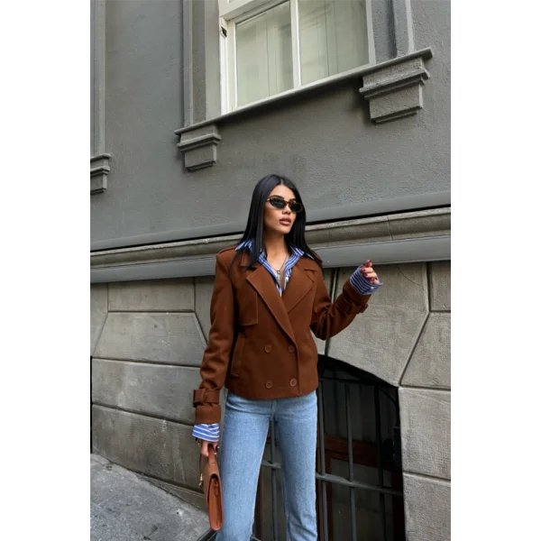 KAŞE CROP CEKET 4 DÜĞE  Kahverengi