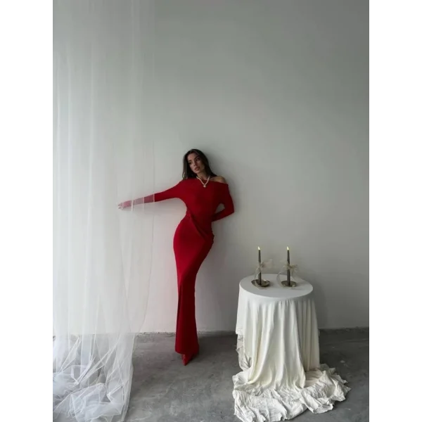 Kayık Yaka Uzun Kurdele Elbise