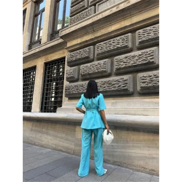 KIA KO BAĞAA DETAYI CEKETPANTOON TAKI  avi