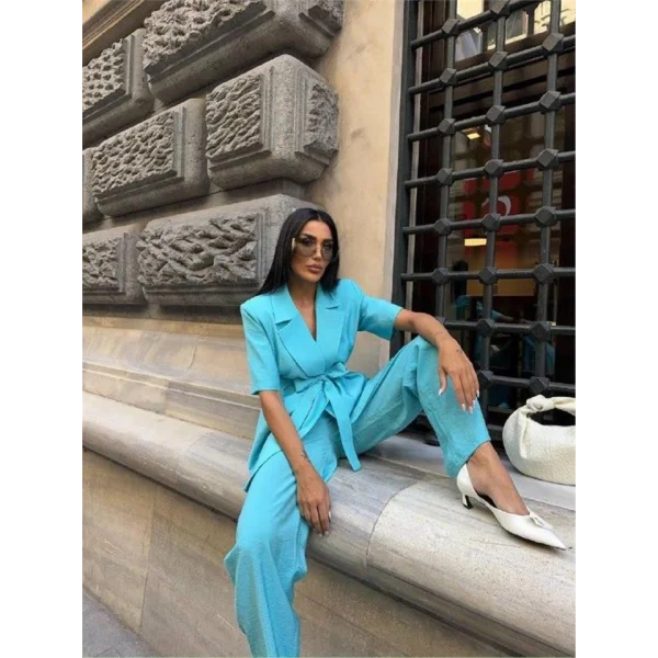 KIA KO BAĞAA DETAYI CEKETPANTOON TAKI  avi