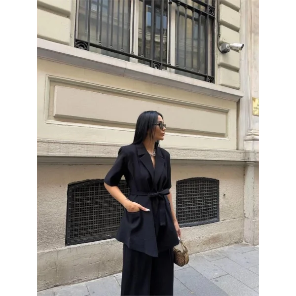 KIA KO BAĞAA DETAYI CEKETPANTOON TAKI  iyah