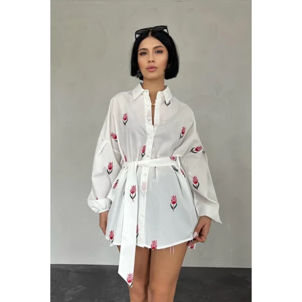 Kırmızı Vual etraj Nakış Kuşaklı Gömlek