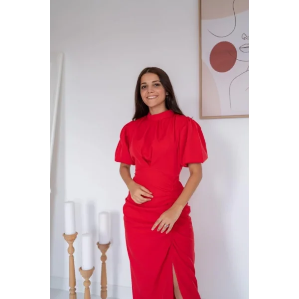 Kırmızı Yırtmaçlı Class Elbise