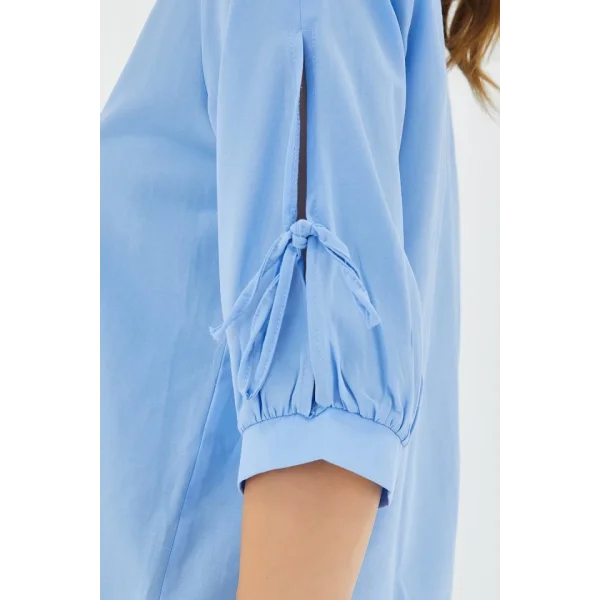 Kol Detaylı Mavi Crop Gömlek 20246