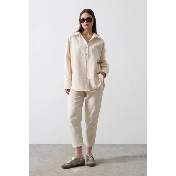 Kolları Pileli Uzun Gömlek  Natür