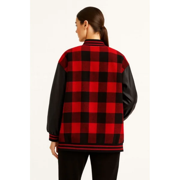 Kadın Kolej Ceket – Kareli Oduncu Kumaş, Kolları Suni Deri, Fermuarlı, İçi Kapitone Astarlı, Nakışlı Oversize Bahar & Kış Stil - Bordo