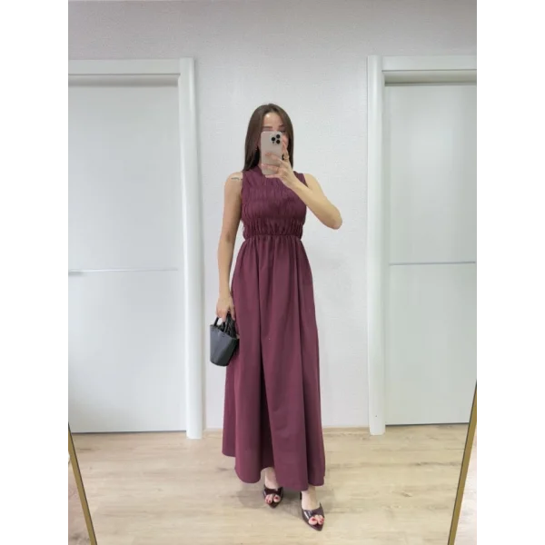Kolsuz Göğüs Lastıklı Uzun Elbise - Bordo