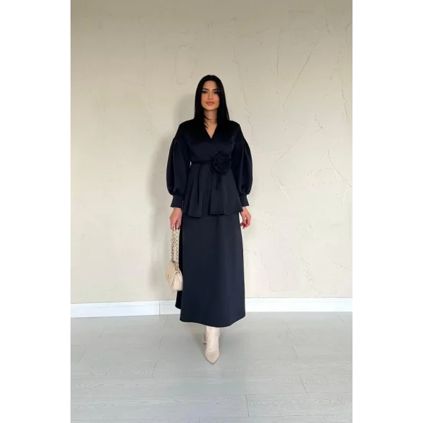 Lacivert Gül Detaylı Takım