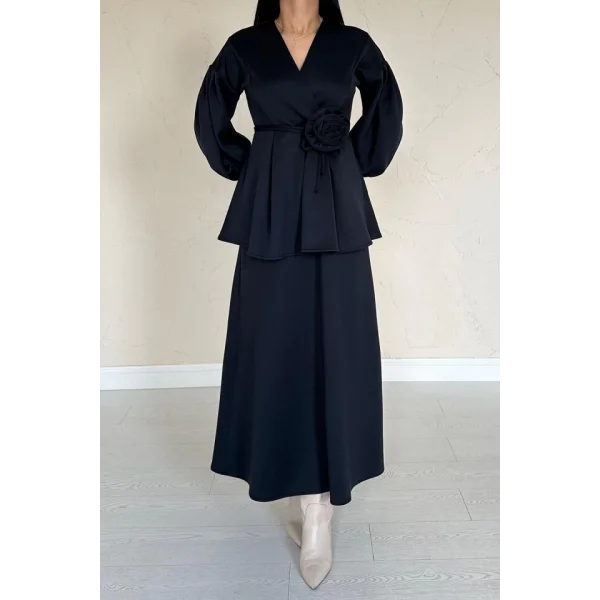 Lacivert Gül Detaylı Takım