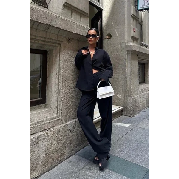 Larissa Çizgili Takım 9766