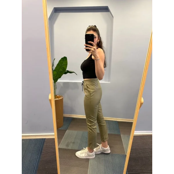 Lasti̇kli̇ Kordonlu Şardon Deri̇ Pantolon