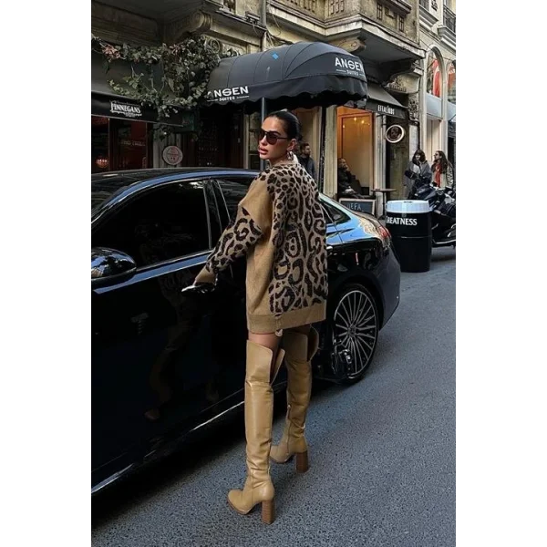 Leopar Desenli Yırtık Detaylı Kazak 1344