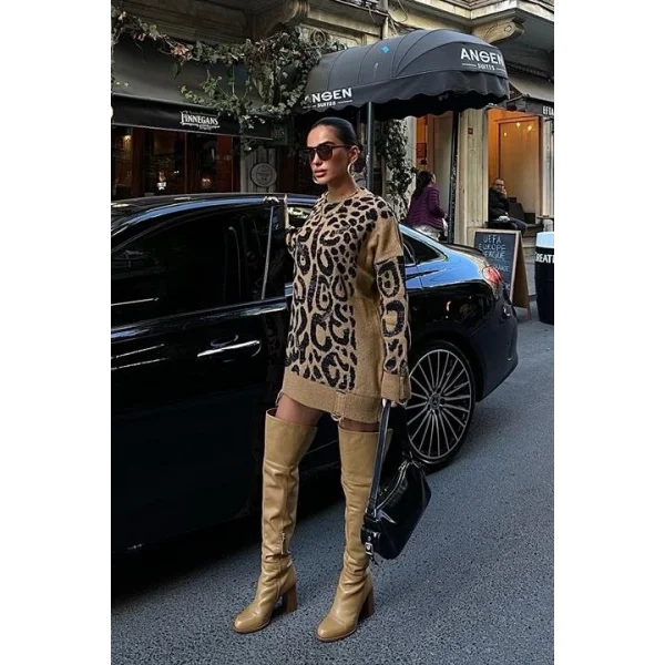 Leopar Desenli Yırtık Detaylı Kazak 1344