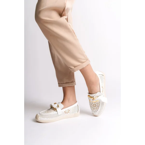 LYDIA Bağcıksız Ortopedik Rahat Taban Çiçek Desenli Kadın Babet Ayakkabı  CKT - Beyaz