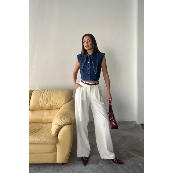 Mavi Yaka Detaylı Denim Crop