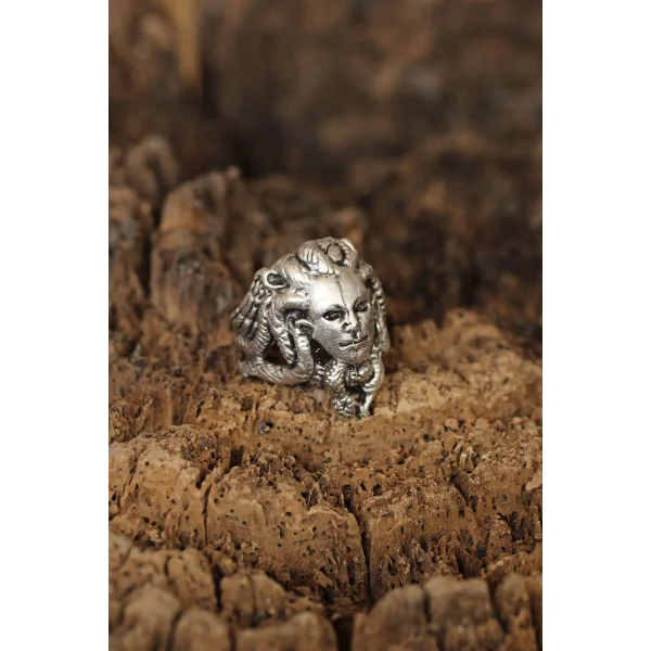 Medusa Model Ayarlanabilir Erkek Yüzük