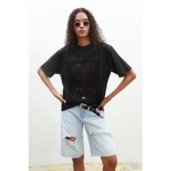 Melasti Motifli Brodeli Tişört 8019-8