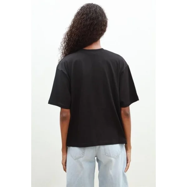 Melasti Motifli Brodeli Tişört 8019-8