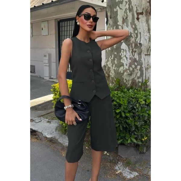 Midi Şortlu Ve Yelekli Viscon Takım 10167