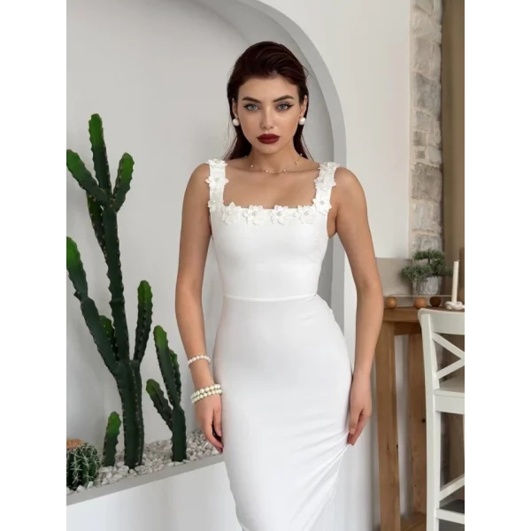 Mıng Çiçek Detaylı Elbise