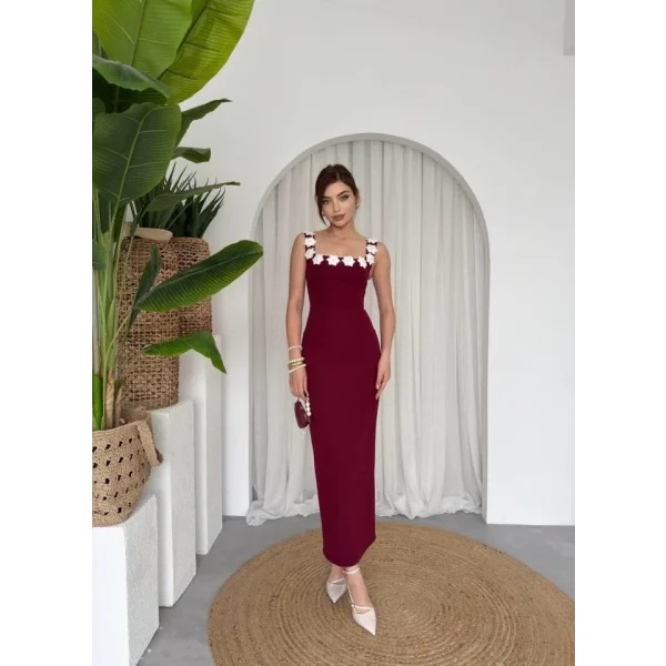 Mıng Çiçek Detaylı Elbise