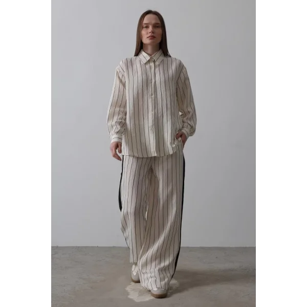 Model Gömlek Yandan Şerit Detaylı Pantolon - Ekru-Siyah