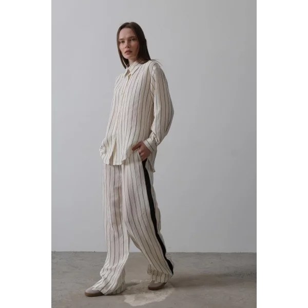Model Gömlek Yandan Şerit Detaylı Pantolon - Ekru-Siyah