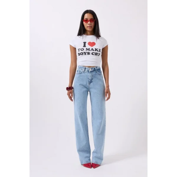 Nakış Detay Baskılı Crop T-Shirt