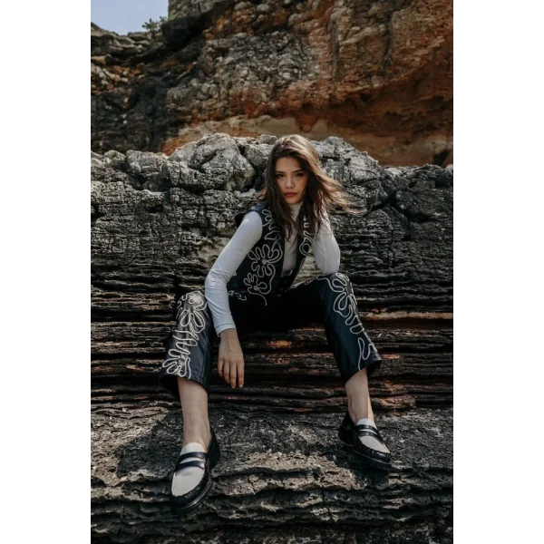 Nakışlı Deri Takım  iyah