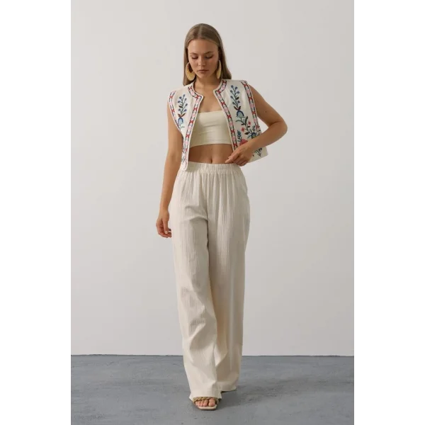 Nakışlı Yelek Pantolon Takım - Natür