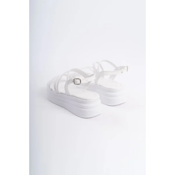 NATALIE İnce Tokalı Şerit Detaylı Ortopedik Taban Kadın Sandalet CBT - Beyaz
