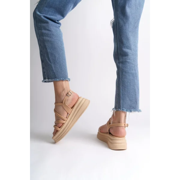 NATALIE İnce Tokalı Şerit Detaylı Ortopedik Taban Kadın Sandalet CTT - Ten