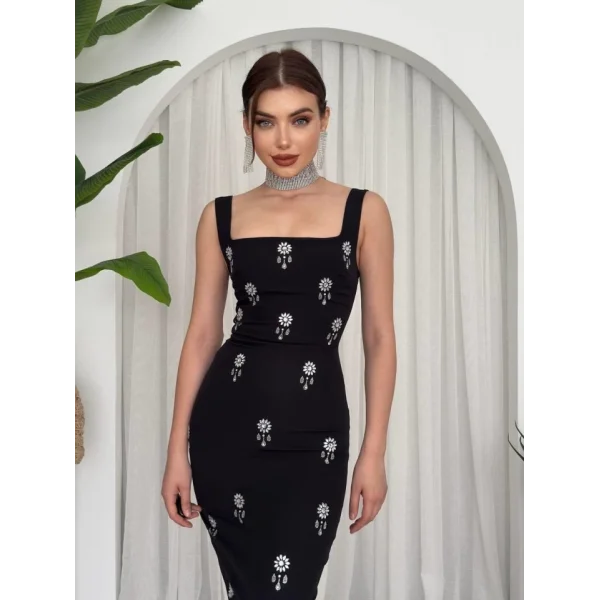 Ners Taş Detaylı Elbise