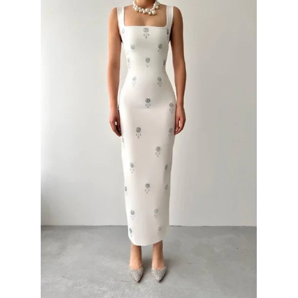 Ners Taş Detaylı Elbise