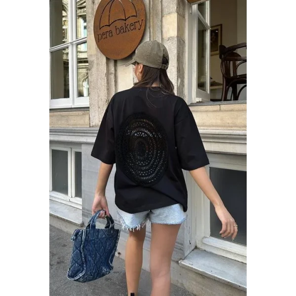 Ocean Sırtı Brodeli Tişört 8022-8