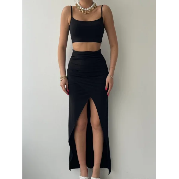 ole Kruvaze Etekli Askılı Takım