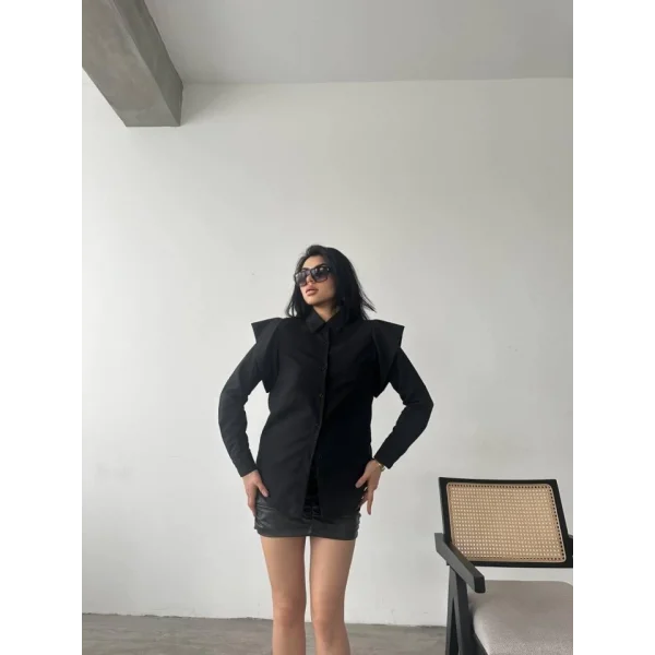 Omuz Tasarım Detaylı Gömlek