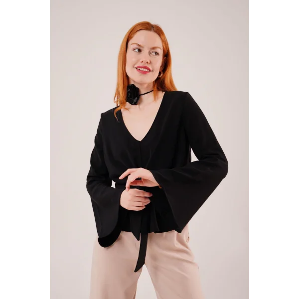 Ön Bağlamalı Volan Kol iyah Bluz