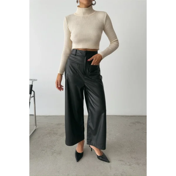 ÖN CEP DETAYI DERİ PANTOON  iyah