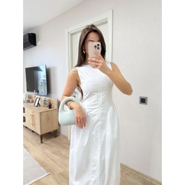 Önden Fermuar detaylı Kolsuz Uzun Elbise - Beyaz